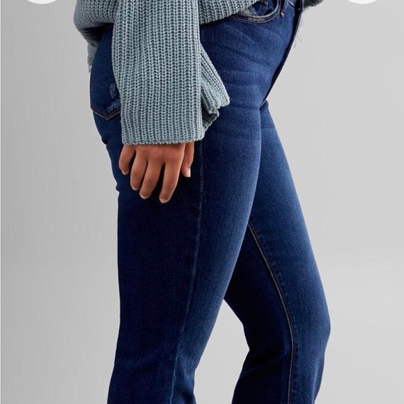 Bridge By GLY Curvy High Rise Flare Jeans 26/33 OPEN TO OFFERS - Picture 15 of 15